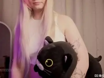 Chaturbate Free Porn Cam of lucysbrain