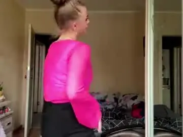 Chaturbate Live Sex Cam of myriamprovencio