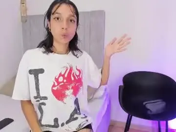 Chaturbate Live Sex Cam of gigy_queen