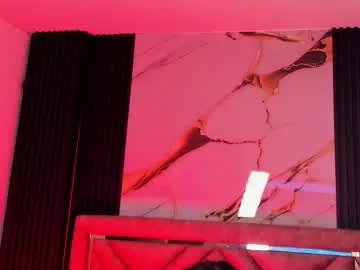 Chaturbate Watch Live Sex Cams of giiabloom