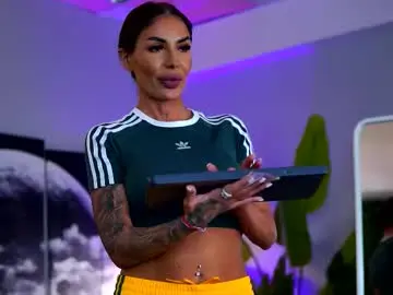 Chaturbate Best live sex cam show of raquellevon