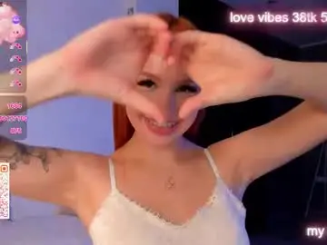 Chaturbate Live Sex Cam of tracy_tay1or