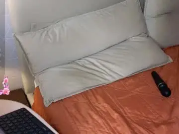 Chaturbate Live Sex Cam of brightrays__