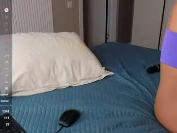 Chaturbate Watch Live Sex Cams of brightrays__