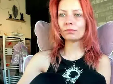 Chaturbate Sex Chat of karoline121