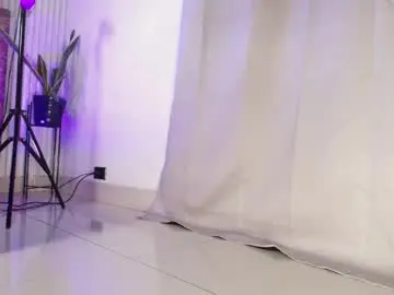 Chaturbate Watch Live Sex Cams of missdionne__curly