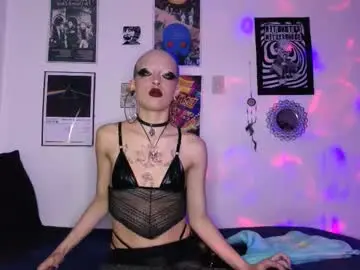 Chaturbate Free Live Porn of plutonbluemoon_999