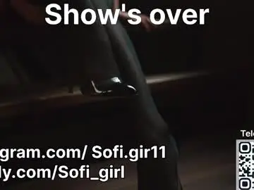 Chaturbate Live Sex Cam of girl_next_door19