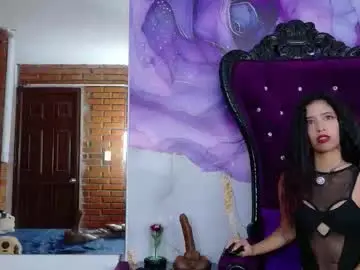 Chaturbate Best live sex cam show of paezsalome