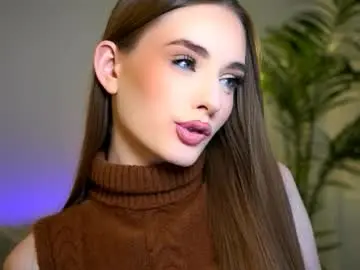 Chaturbate Free Porn Cam of petitegonwiild