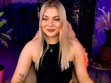 Chaturbate Nude Webcam of hyileyclark