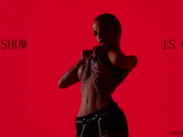 Chaturbate Live Sex Cam of im_aleksa