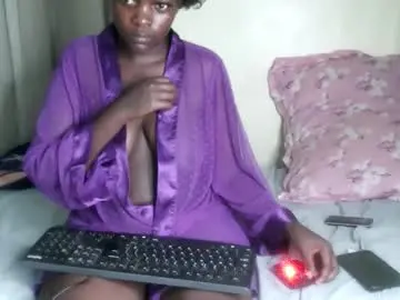 Chaturbate Watch Live Sex Cams of prettysmiles1