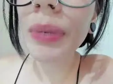 Chaturbate Live Sex of tara_joi