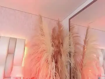 Chaturbate Private Sex Chat of ari_lynn_