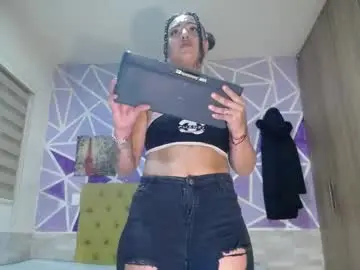 Chaturbate Free Live Porn of hellen_maya