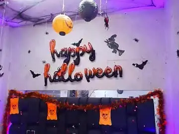 Chaturbate Best live sex cam show of rubi_hops