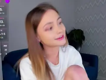 Chaturbate Live Sex Cam of elsa_carterr