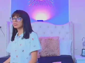 Chaturbate Live Porn of emily_loperaa