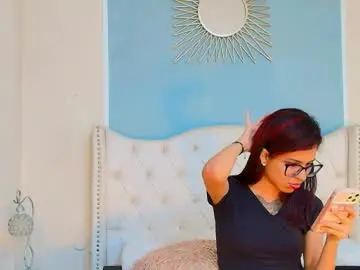 Chaturbate Watch Live Sex Cams of emily_loperaa