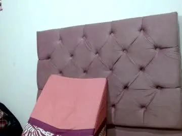 Chaturbate Best live sex cam show of emily_loperaa