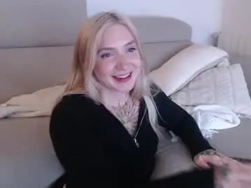 Chaturbate Live Sex Cam of tattoobbgirl