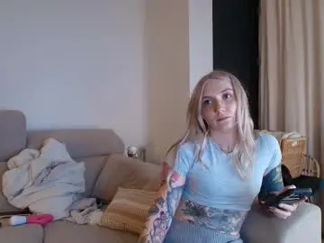 Chaturbate Live Porn of tattoobbgirl