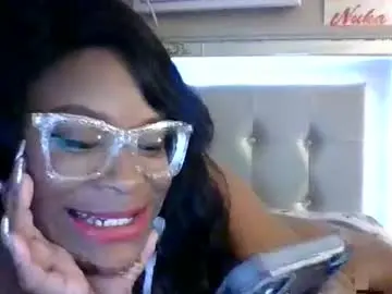 Chaturbate Live Porn of thickybreast