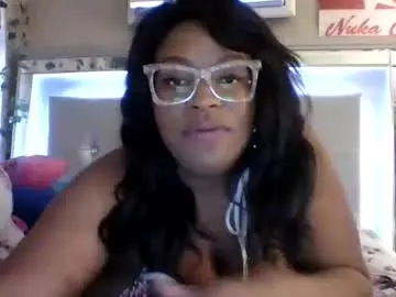 Chaturbate Sex Cam of thickybreast