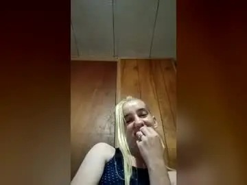 Chaturbate Live Sex Cam of xxjessiebugxx