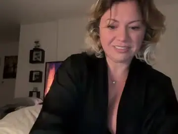 Chaturbate Nude Webcam of kiradivine