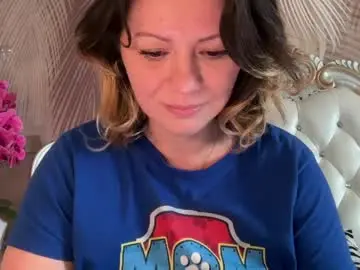 Chaturbate Adult Video Chat of kiradivine