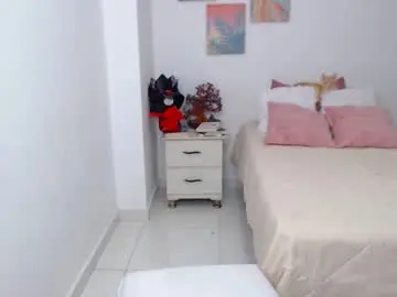 Chaturbate Live Porn of julia_gray_