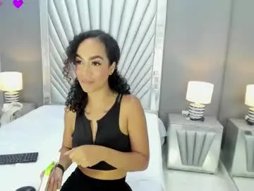 Chaturbate Sex Cam of nahiaragray