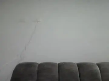 Chaturbate Watch Live Sex Cams of emilyhines__