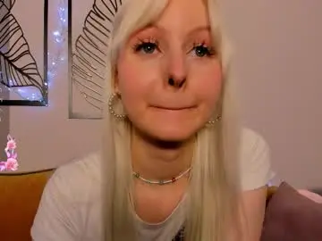 Chaturbate Watch Live Sex Cams of adelesilver