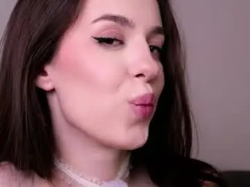 Chaturbate Live Sex of milky_sofa