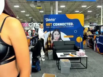 Chaturbate Adult Webcams of violetttflowers