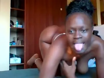 Chaturbate Free Porn Cam of bigjuicyass_30