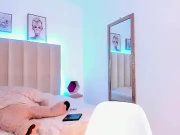 Chaturbate Watch Live Sex Cams of olivia_dluxe