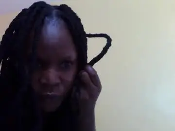 Chaturbate Watch Live Sex Cams of princessmiles2