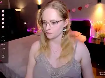 Chaturbate Live Sex Cam of sheslinki