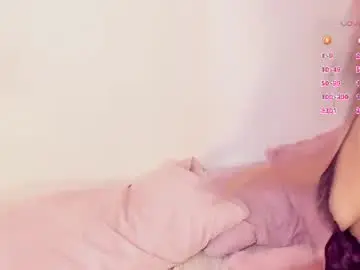 Chaturbate Live Sex Cam of vayoleth_moon