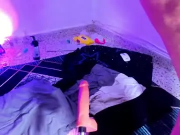 Chaturbate Sex Chat of alexastonee