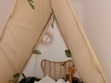 Chaturbate Best live sex cam show of ariella_ruiz