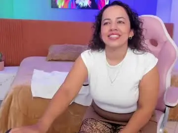 Chaturbate Watch Live Sex Cams of kinky_mature09