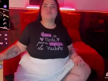 Chaturbate Free Live Porn of sobigcurvy44