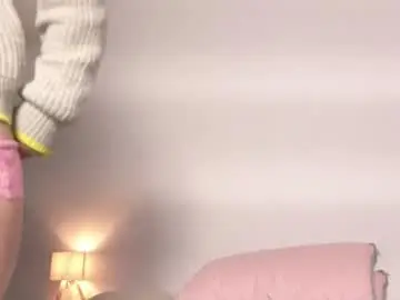 Chaturbate Watch Live Sex Cams of zoemoon1