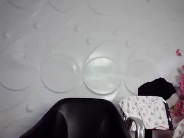 Chaturbate Watch Live Sex Cams of ebonykissxx
