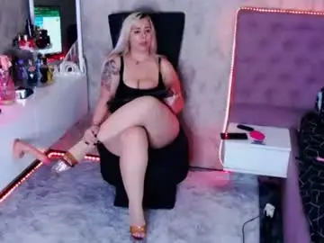 Chaturbate Watch Live Sex Cams of guess__whoo